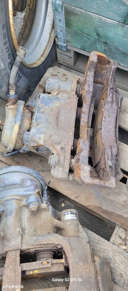 Zacisk Mercedes Econic  Ekonik 2010 - 2