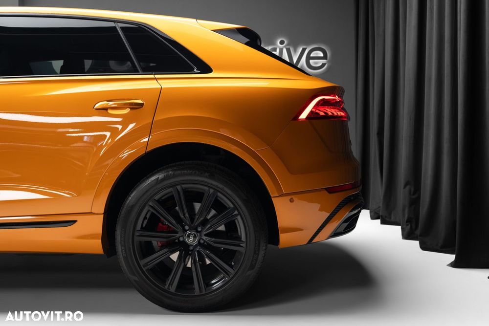 Audi Q8 - 9