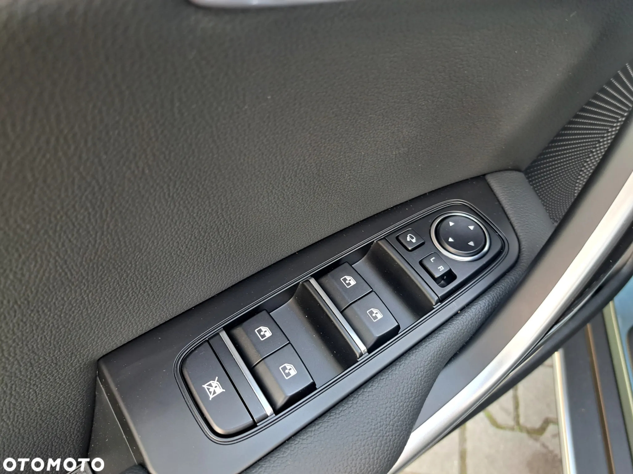 Kia XCeed 1.5 T-GDI L - 11