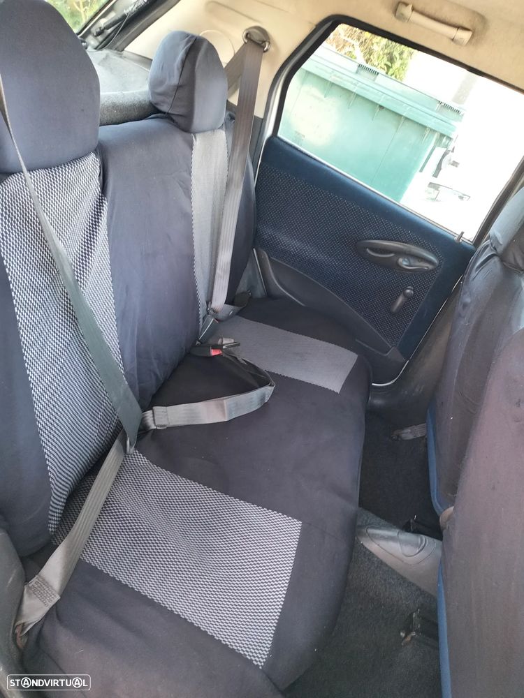 Fiat Punto - 11
