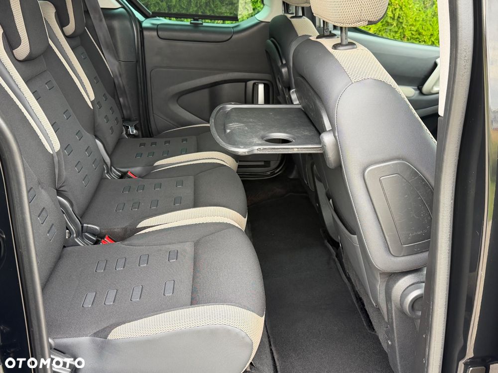 Citroën Berlingo Multispace HDi 115 FAP XTR - 28