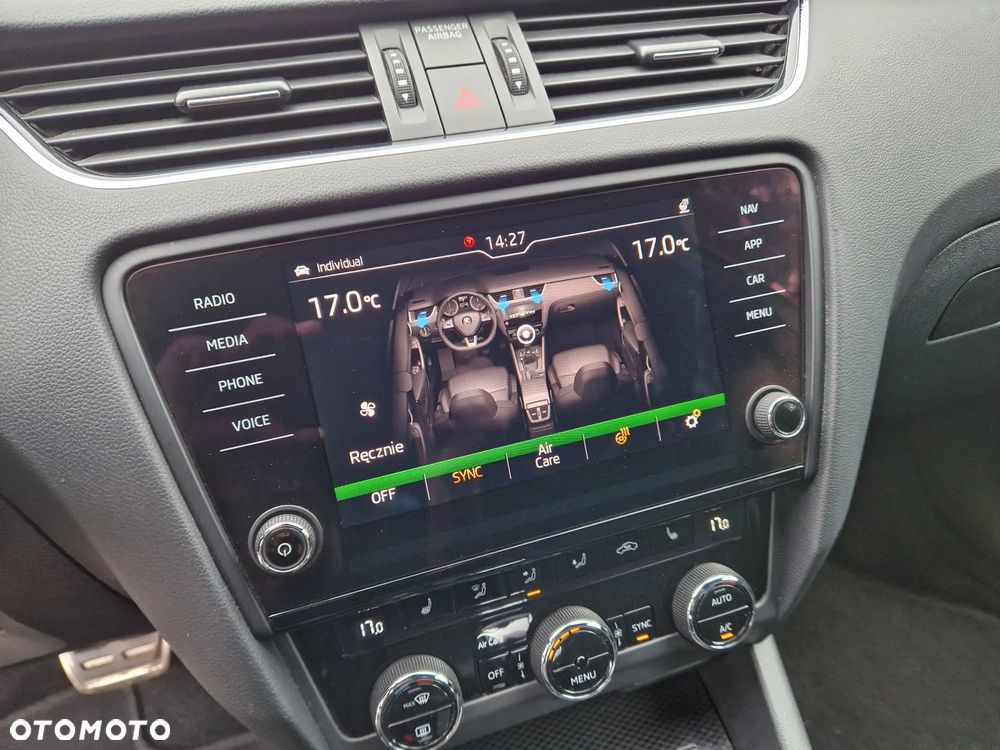 Skoda Octavia Combi 2.0 TDI 4x4 DSG RS60 - 36