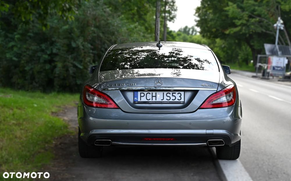 Mercedes-Benz CLS - 4
