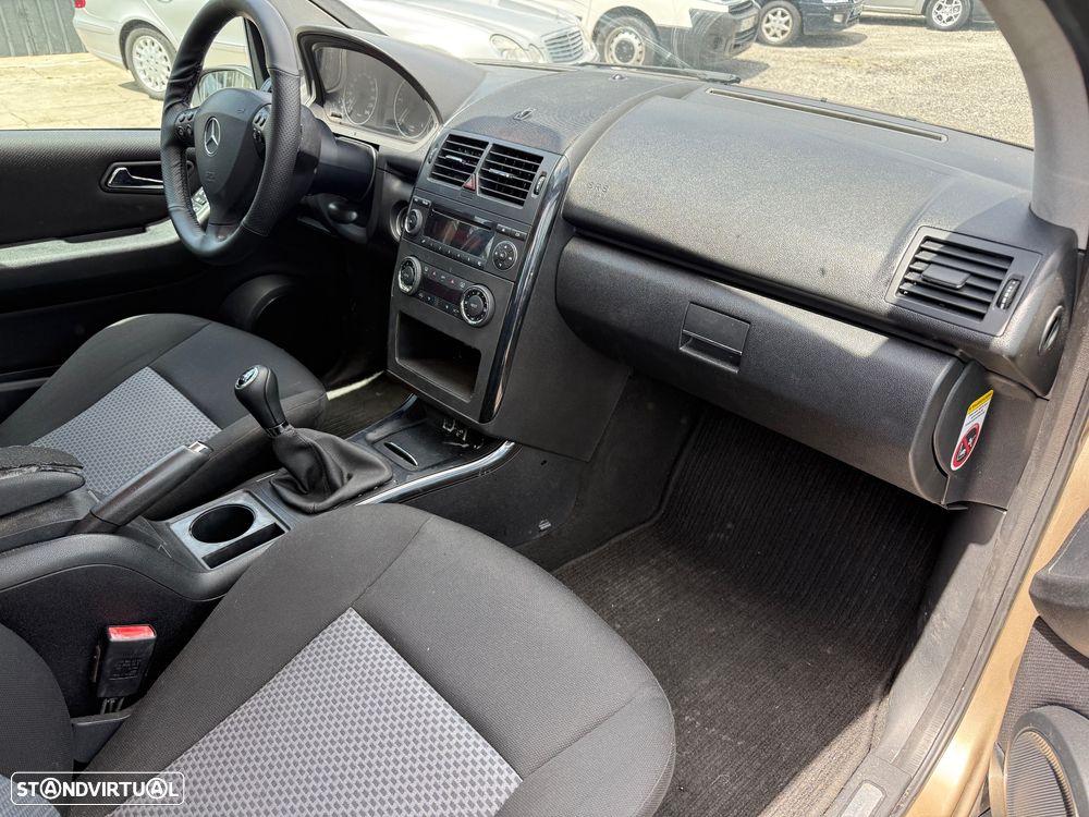 Mercedes-Benz A 180 CDI Avantgarde - 8