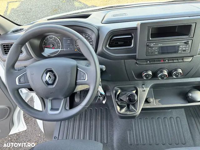 Renault New Master L4H3 - 11