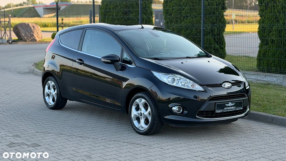 Ford Fiesta 1.25 Titanium - 32
