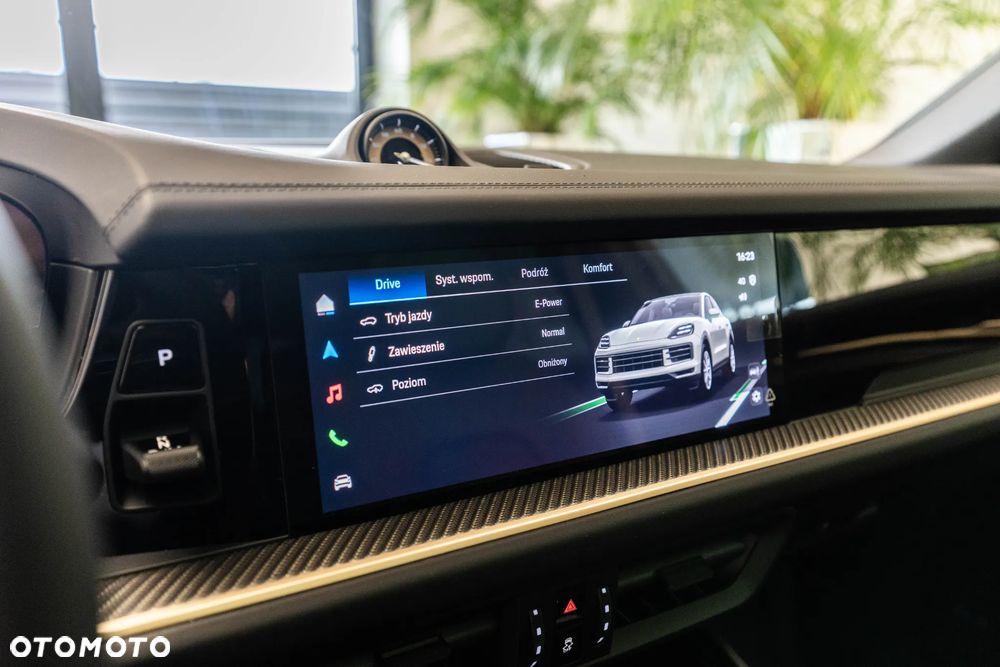 Porsche Cayenne S E-Hybrid PHEV Black Edition - 22