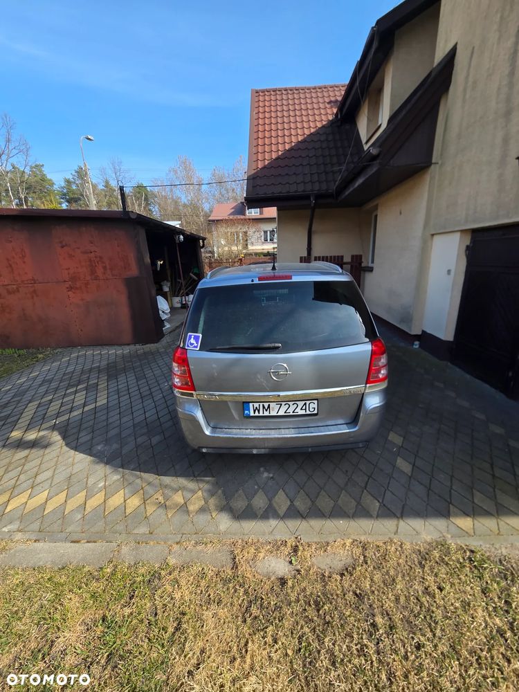 Opel Zafira 1.9 CDTI - 6