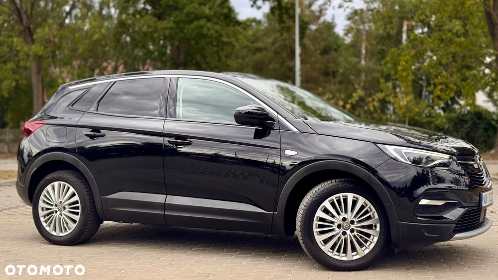 Opel Grandland X 1.2 Start/Stop Automatik Business INNOVATION - 22