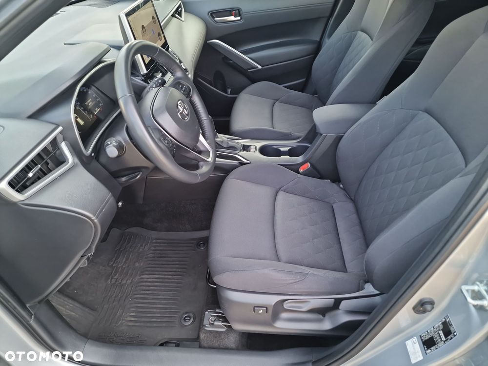 Toyota Corolla Cross 2.0 Hybrid Style - 12