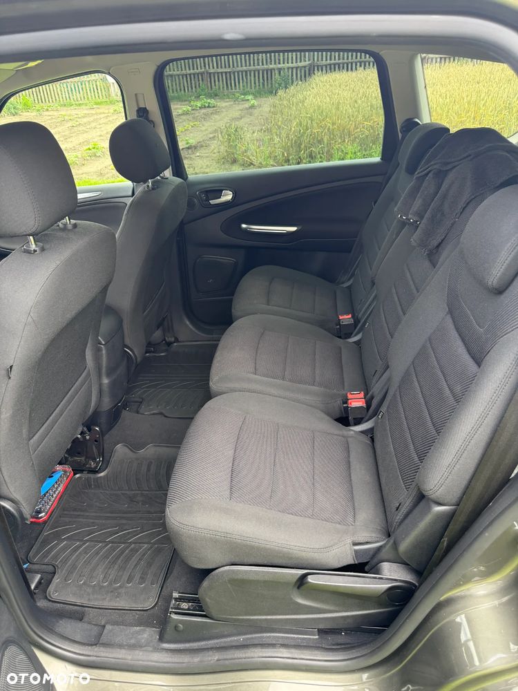 Ford S-Max 2.0 TDCi DPF Titanium - 11