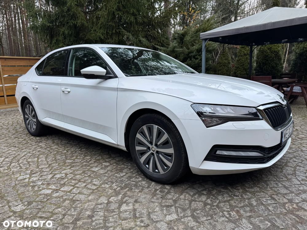 Skoda Superb 2.0 TDI SCR Ambition - 8