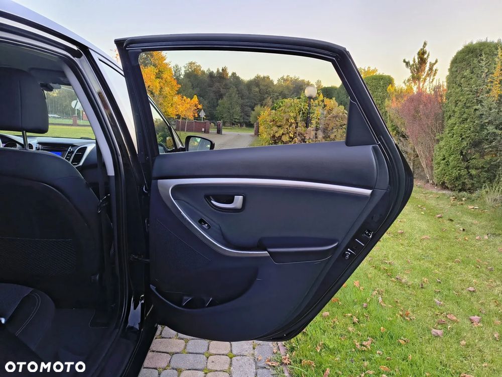 Hyundai i30 1.6 CRDi Style - 16