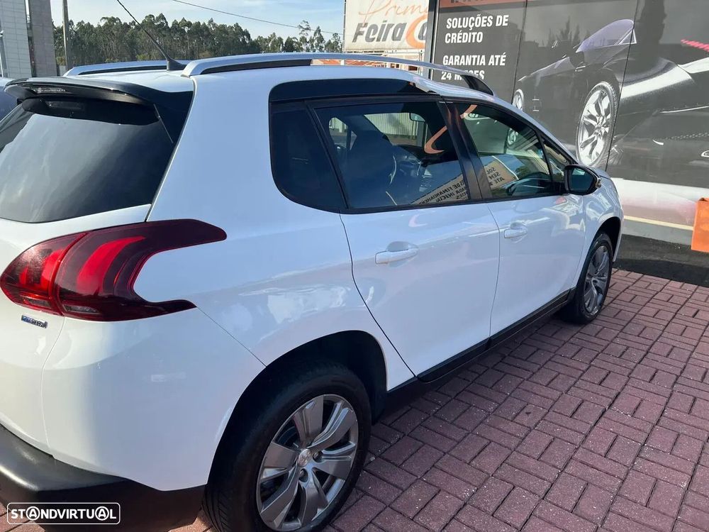 Peugeot 2008 - 24