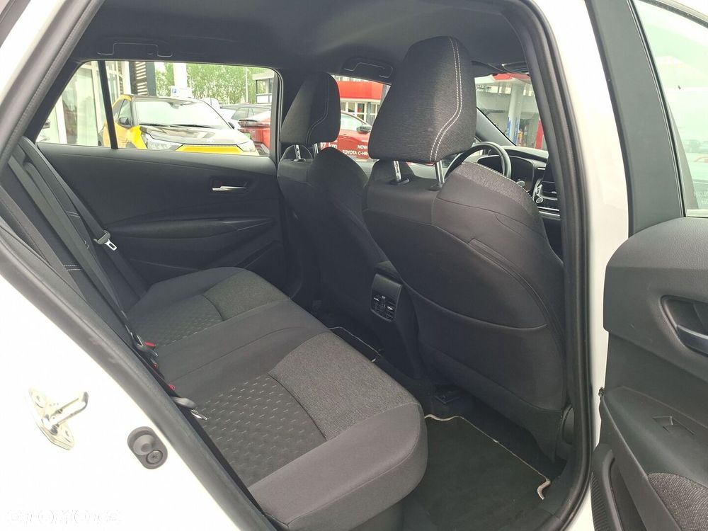 Toyota Corolla 1.8 Hybrid Comfort - 10