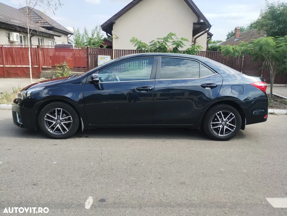 Toyota Corolla 1.6 Valvematic Multidrive S Excecutive - 2