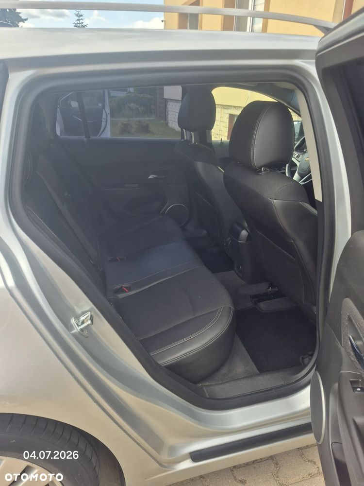 Chevrolet Cruze 1.4 T LT+ - 9