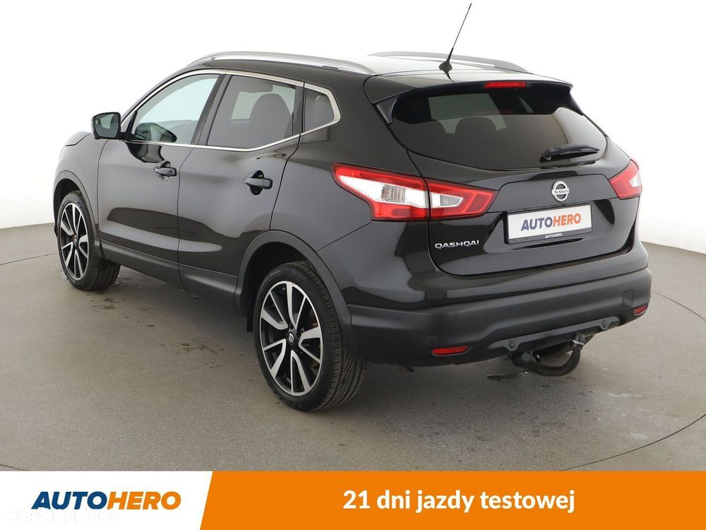 Nissan Qashqai - 4