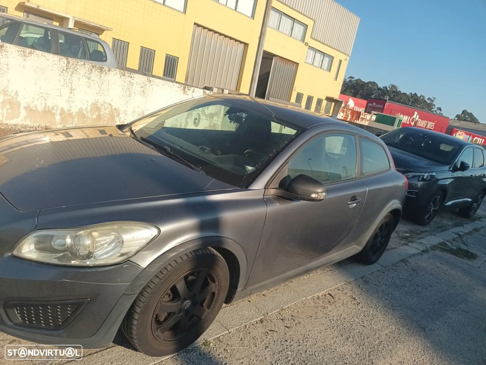 Volvo C30 D2 - 4