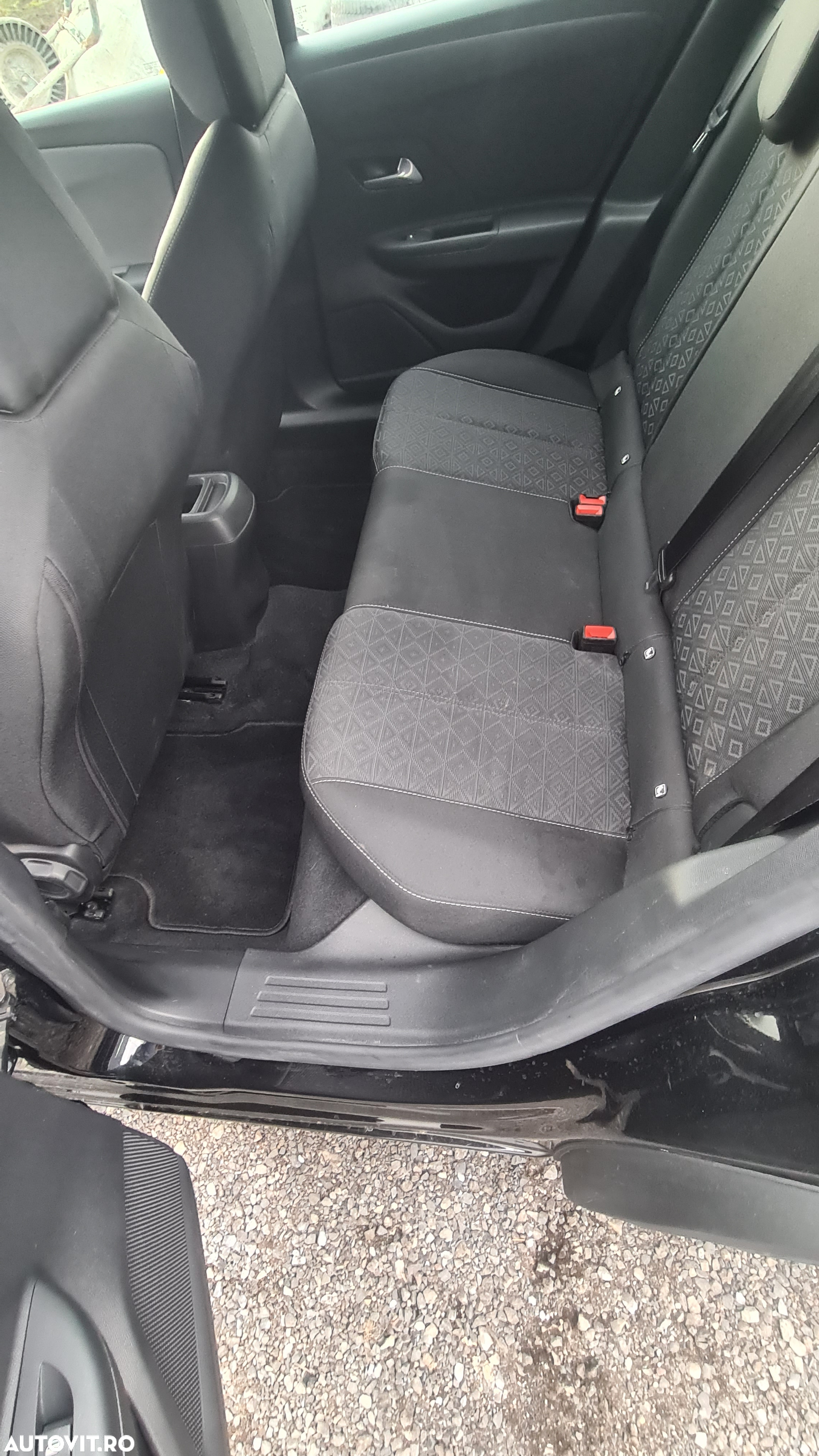 Opel Mokka 1.2 136 e-DCT MHEV Edition - 6