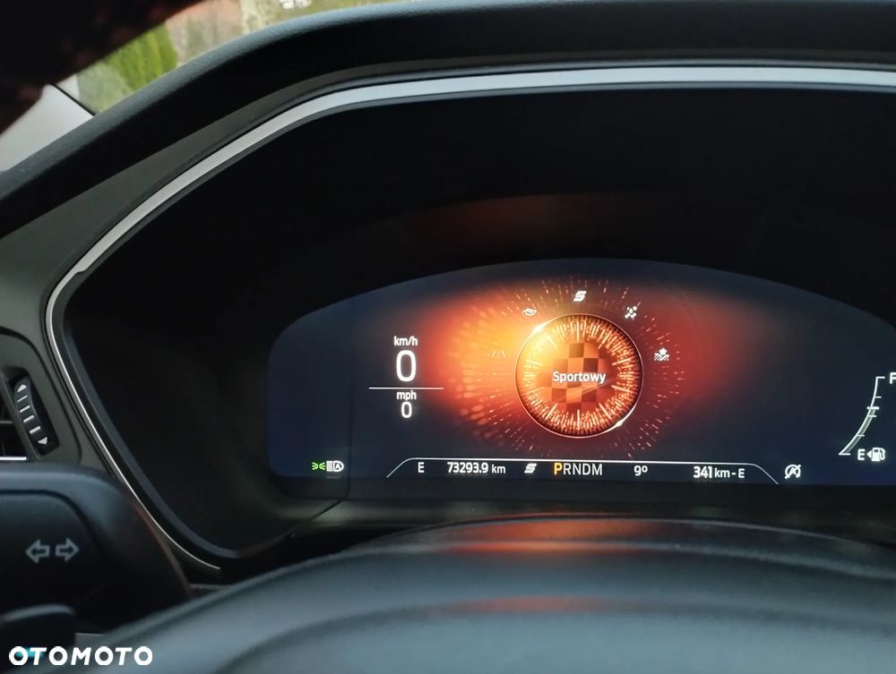 Ford Escape 2.0 EcoBoost AWD Titanium - 32