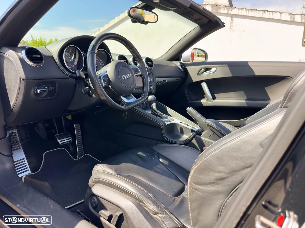 Audi TTS Roadster 2.0 TFSi quattro S Tronic - 18