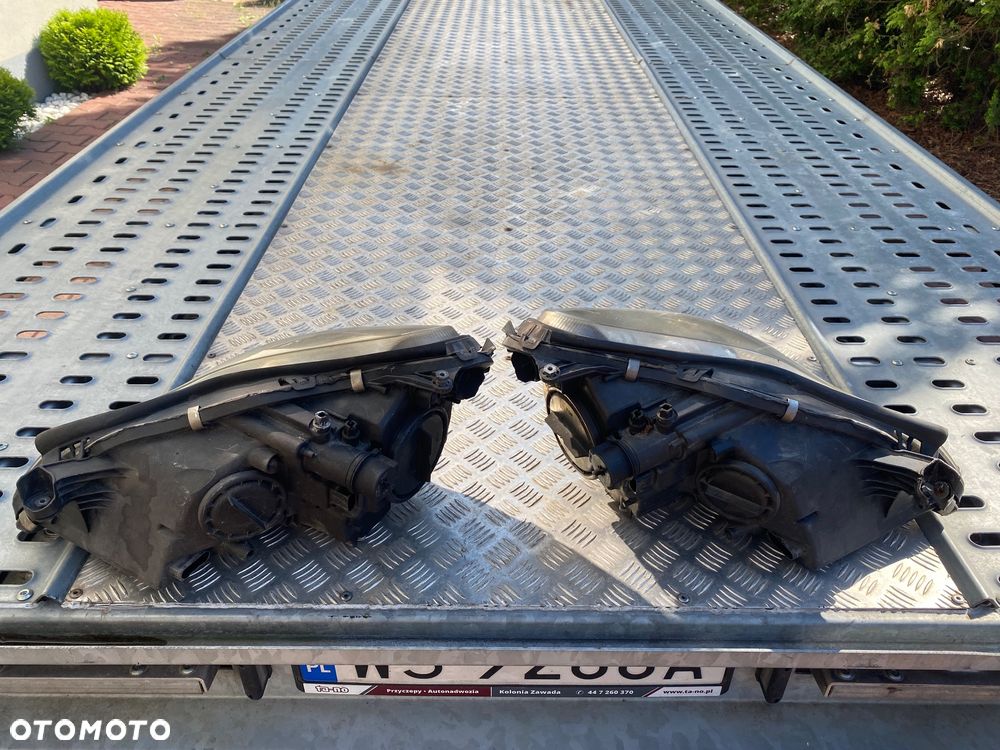 lampa xenon skrętny Mercedes CLS W219 Europa - 5