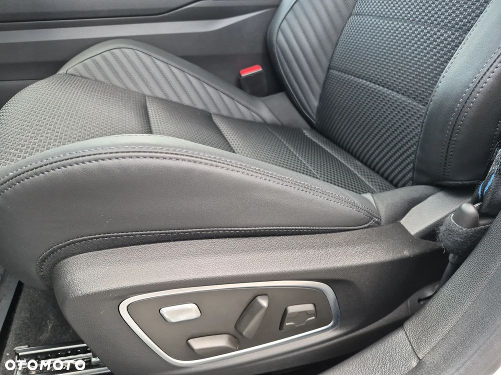 Renault Austral 1.3 TCe mHEV Esprit Alpine - 12