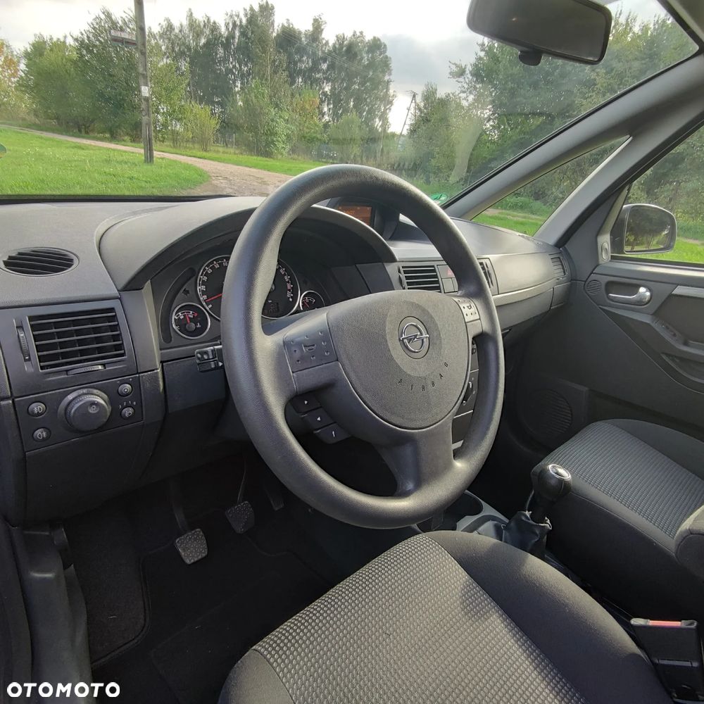 Opel Meriva 1.6 Cosmo - 14