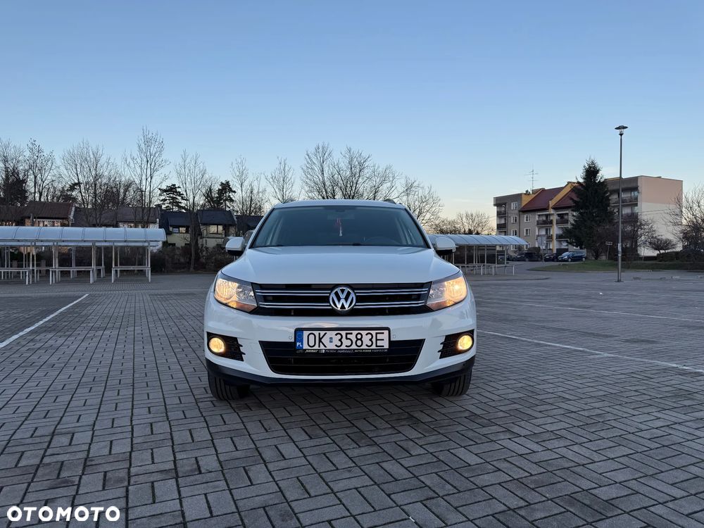 Volkswagen Tiguan 2.0 TDI DPF BlueMotion Technology Exclusive - 1
