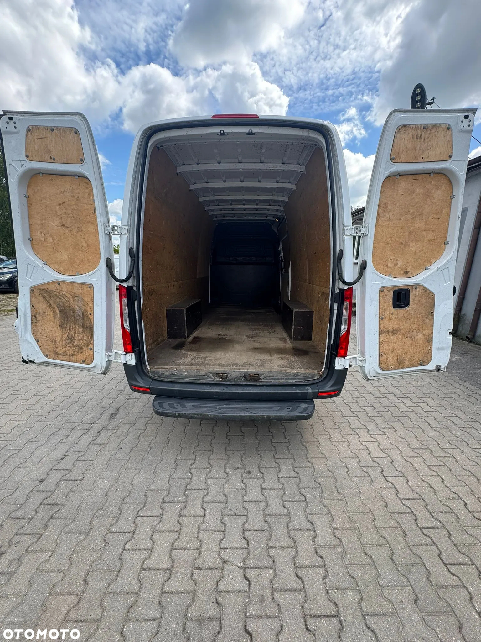 Mercedes-Benz SPRINTER - 5