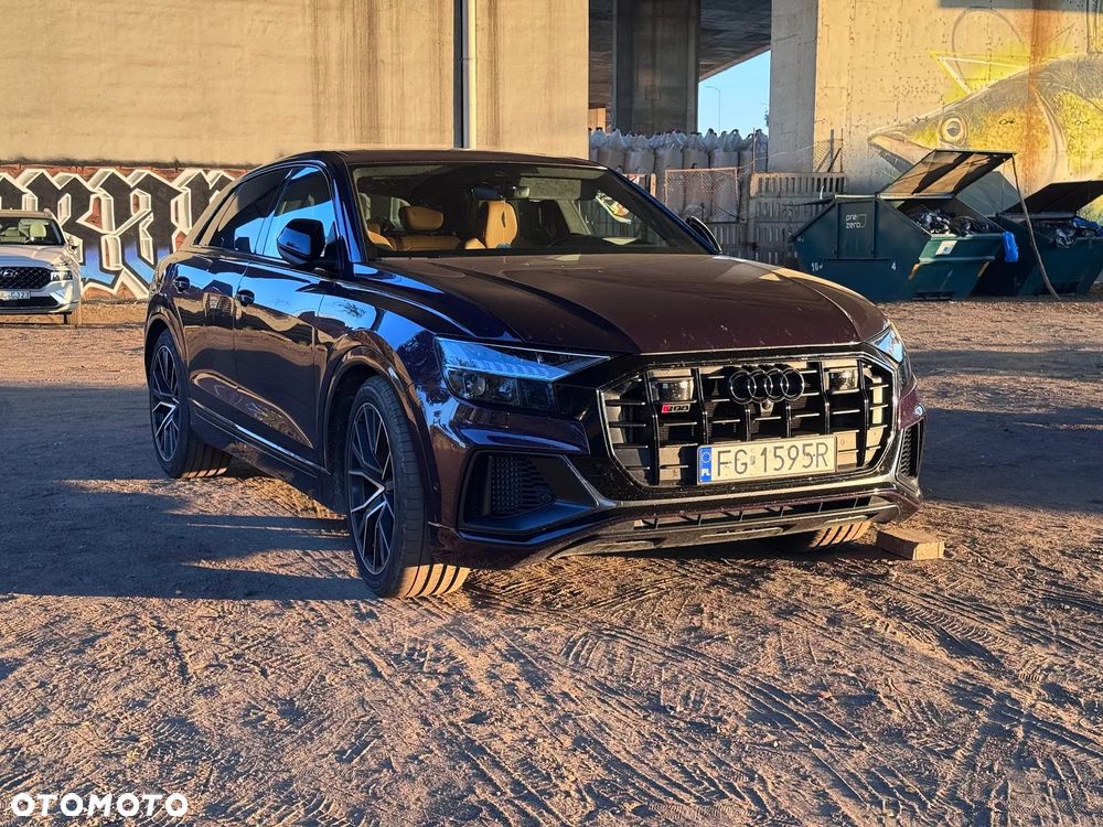 Audi SQ8 - 20