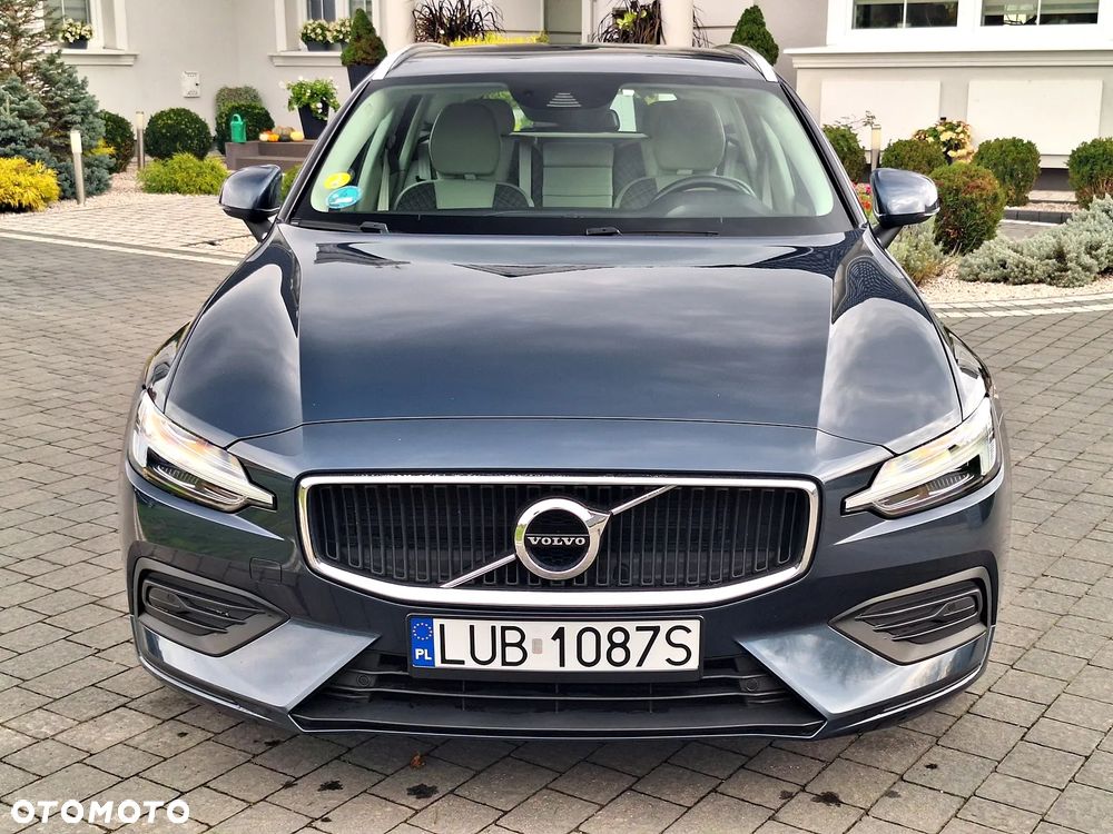 Volvo V60 D3 Momentum Core - 19