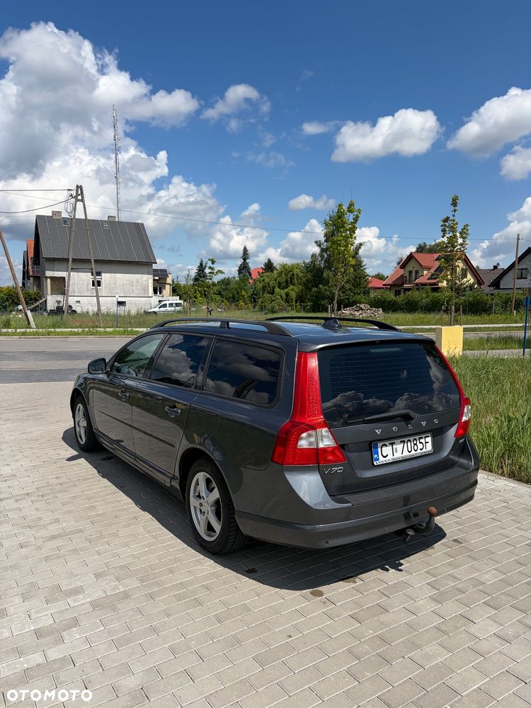 Volvo V70 2.0 Momentum - 3