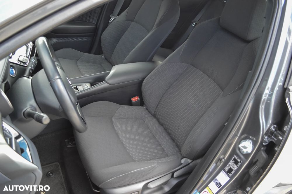 Toyota C-HR Business-Edition - 25