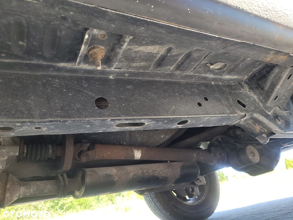 Jeep Cherokee 2.8 CRD Exclusive - 19