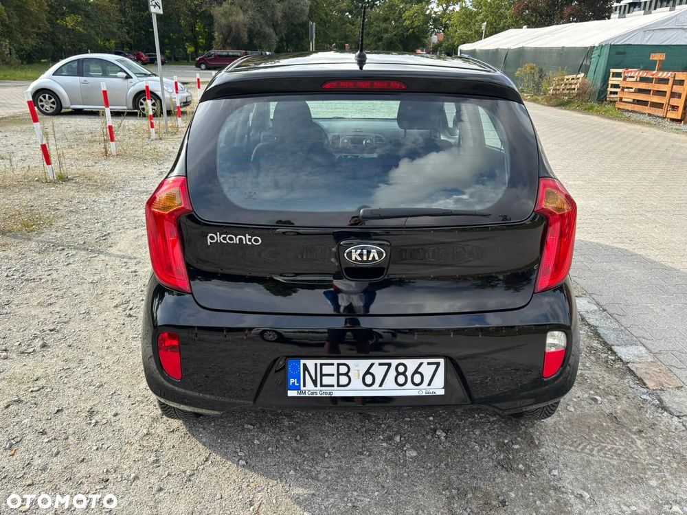 Kia Picanto 1.2 Fifa World Cup Edition - 7