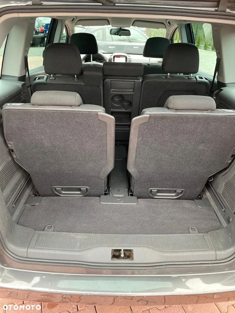 Opel Zafira 1.6 Cosmo - 15