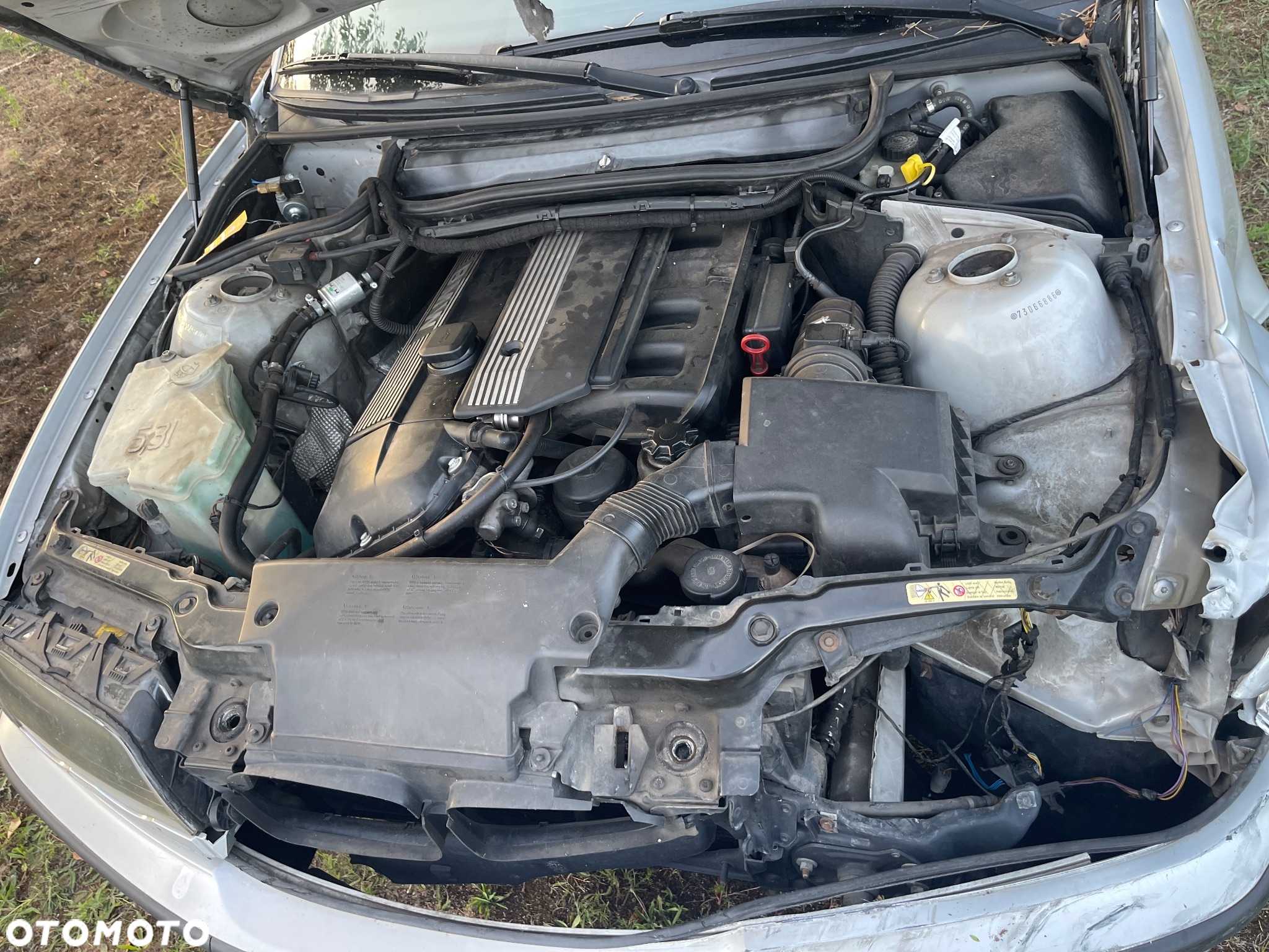 BMW Seria 3 320i - 5