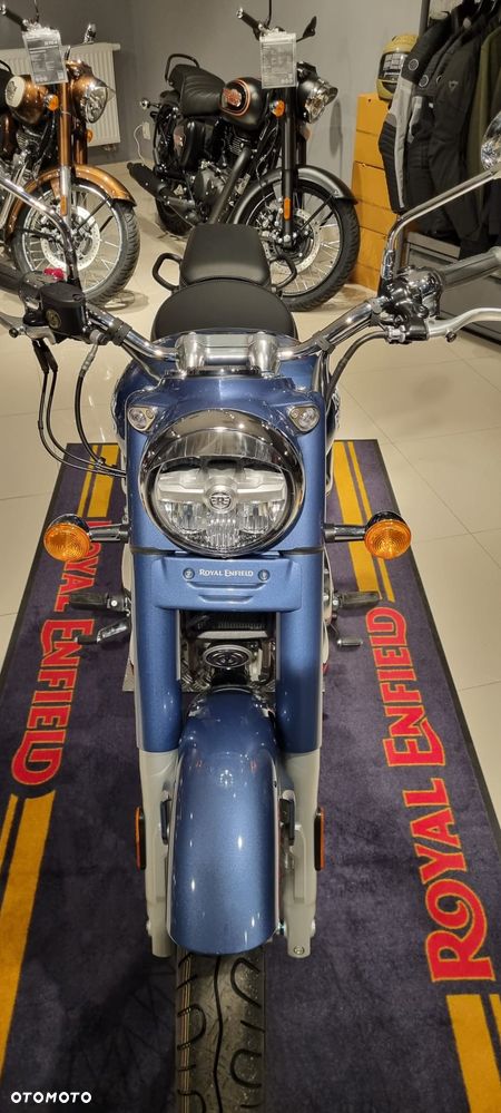 Royal Enfield Classic - 12