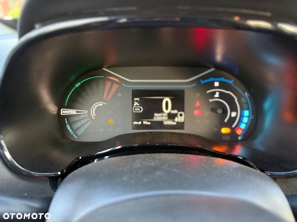 Dacia Spring Electric 45 Essential - 13