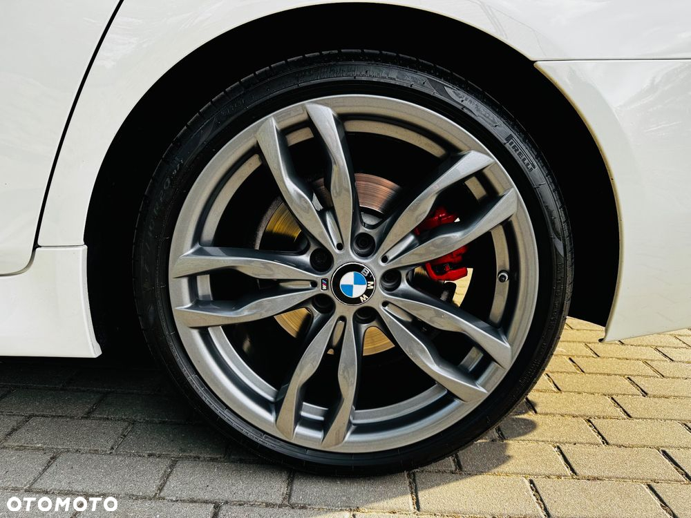 BMW Seria 5 520d xDrive - 11