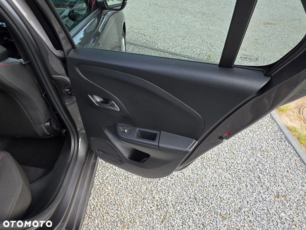 Opel Corsa 1.2 GS Line S&S - 26
