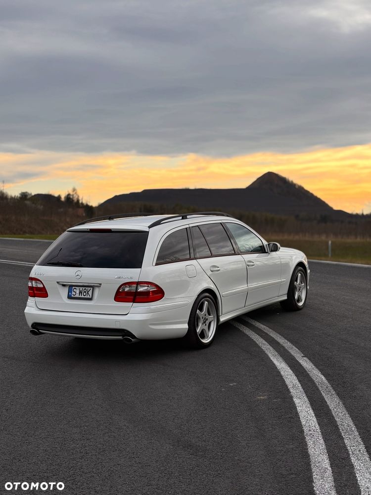 Mercedes-Benz Klasa E 500 T Avantgarde - 2