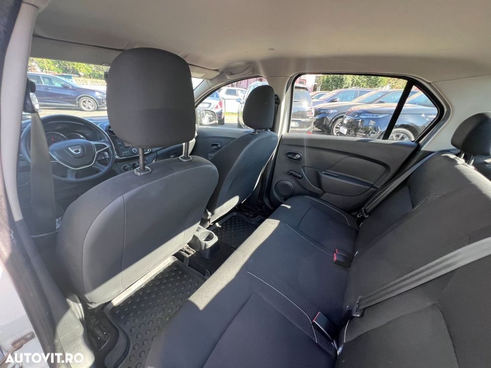 Dacia Logan 1.0 SCe Acces - 11