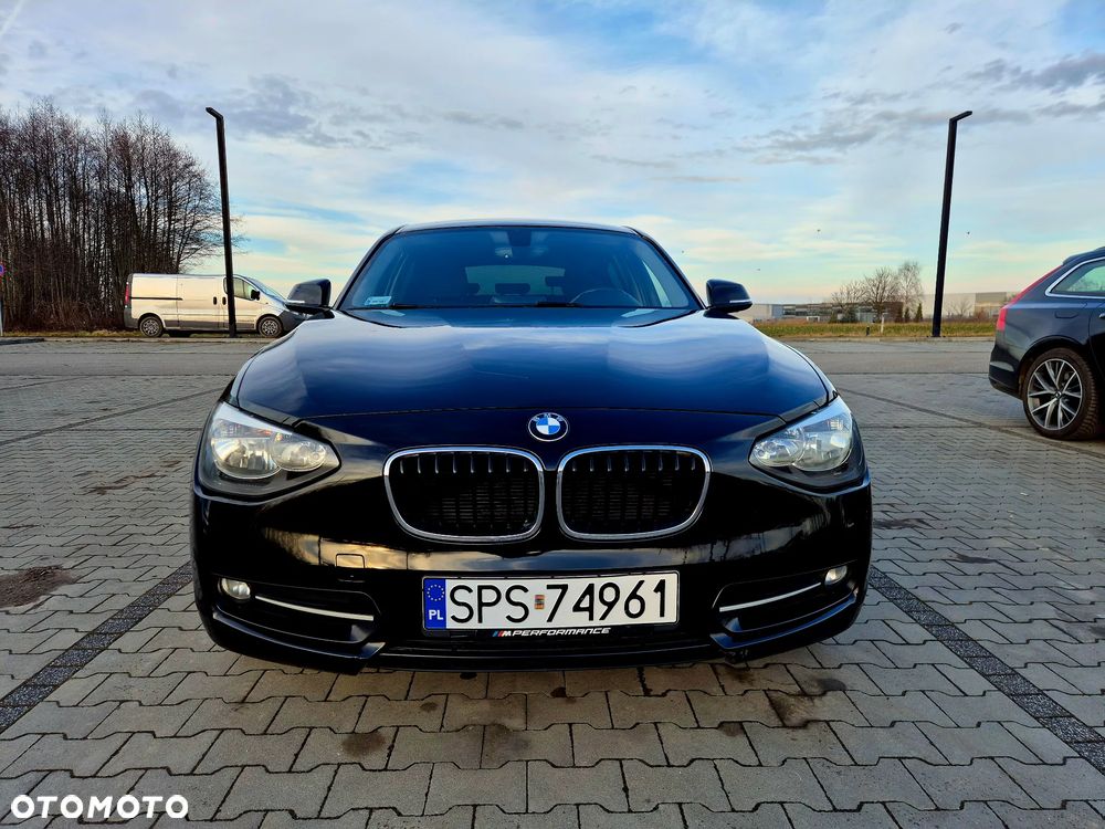 BMW Seria 1 118d Sport Line - 4