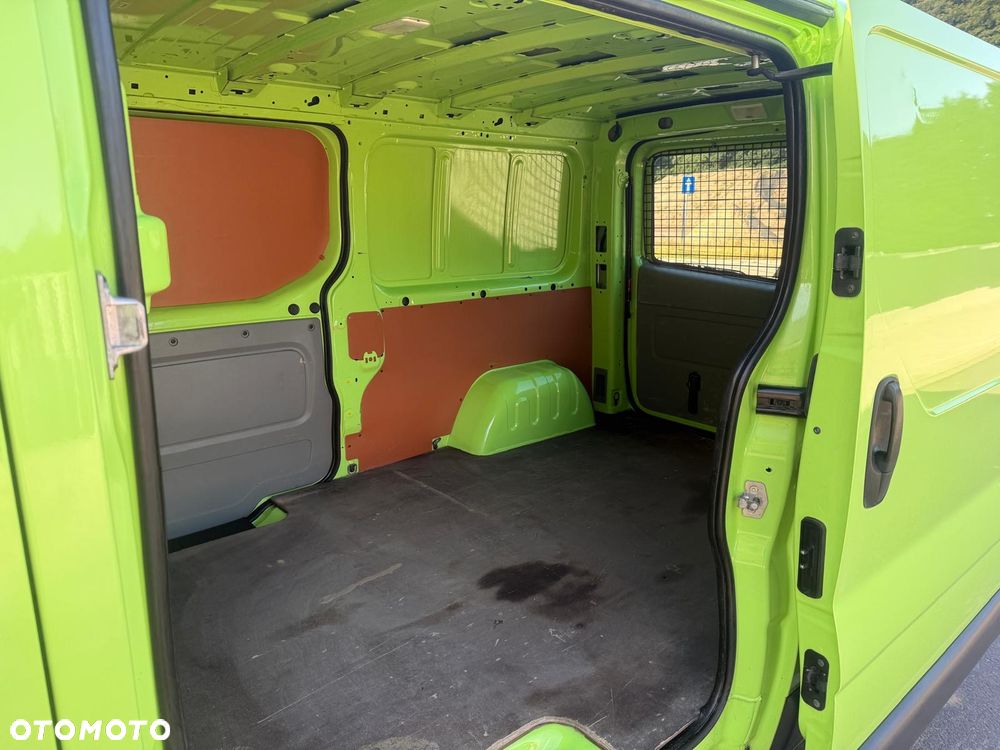 Renault Trafic - 18
