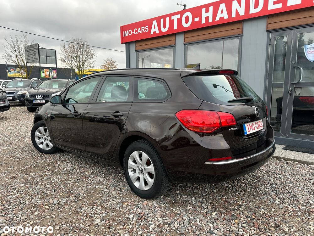 Opel Astra IV 1.7 CDTI Cosmo - 3