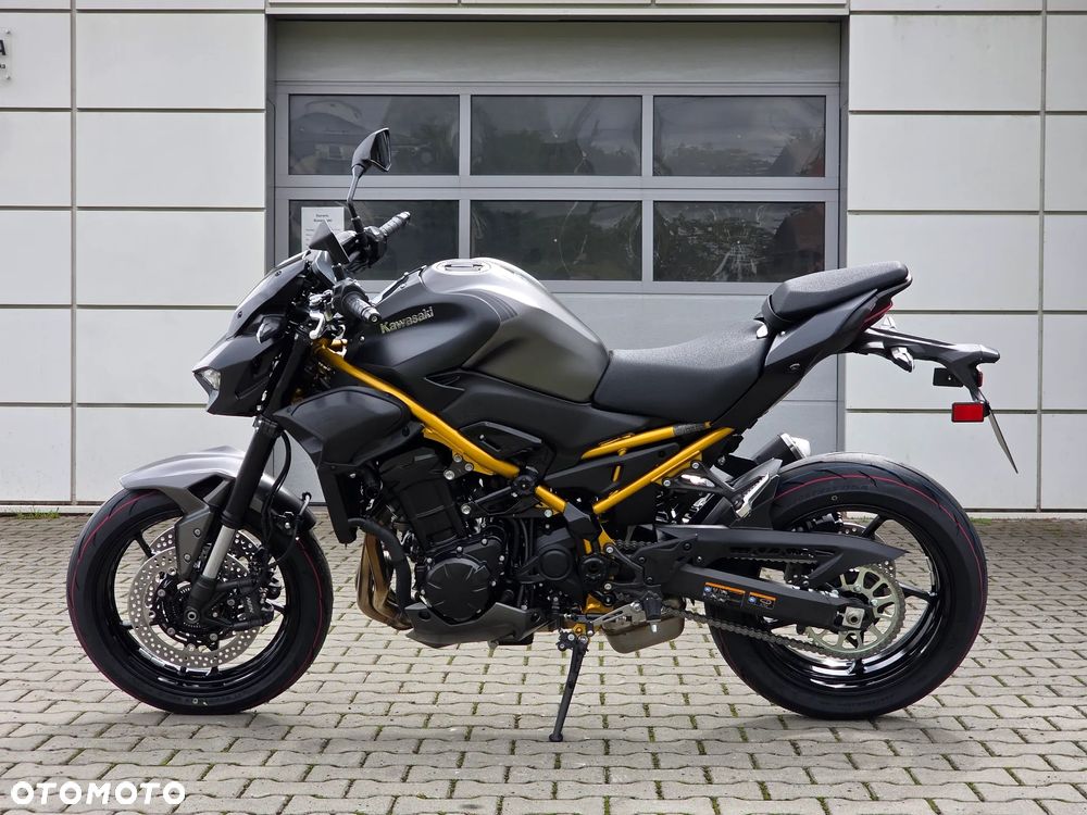 Kawasaki Z 900 - 3