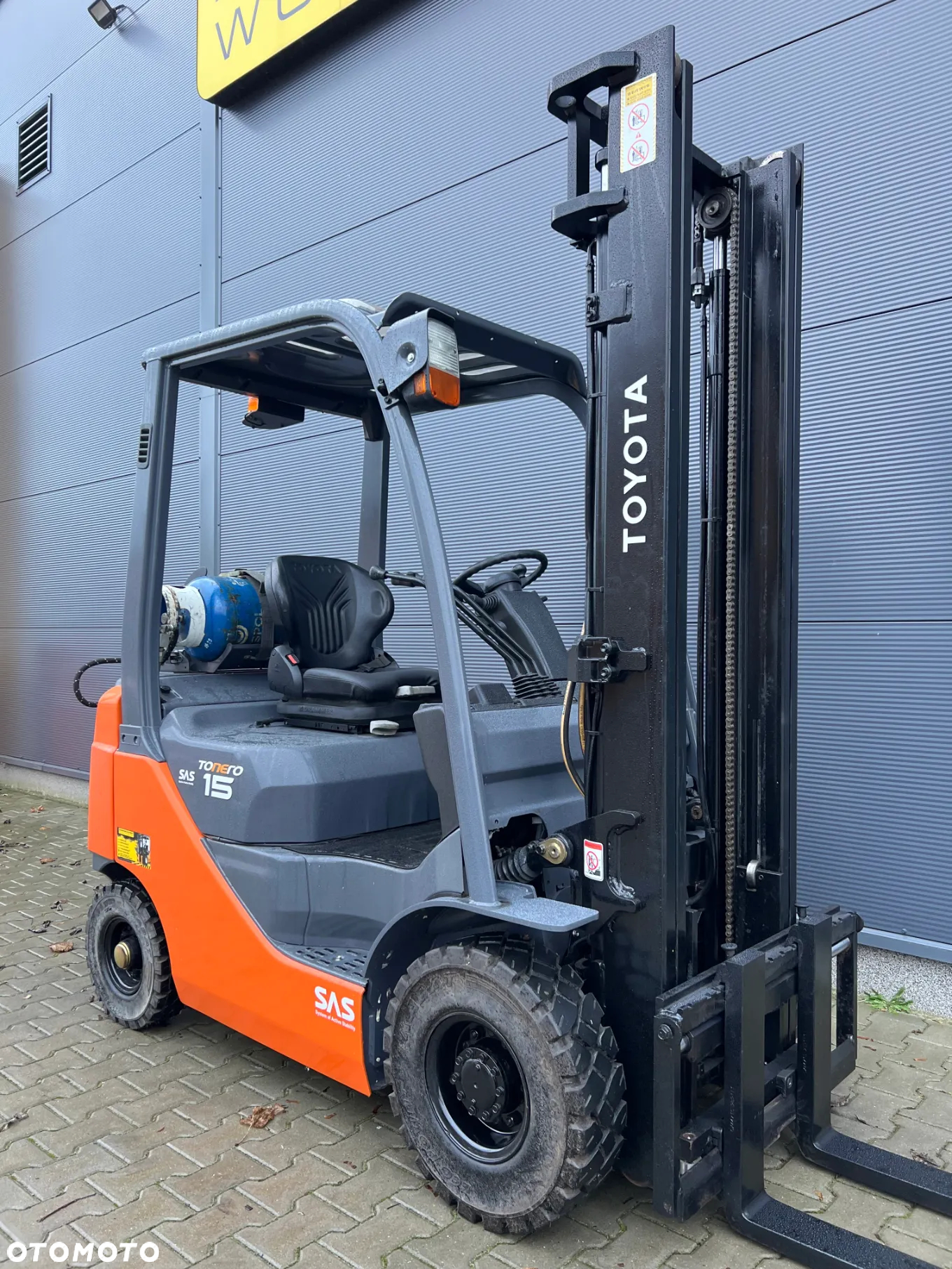 Toyota 02-8FGF15 - 3